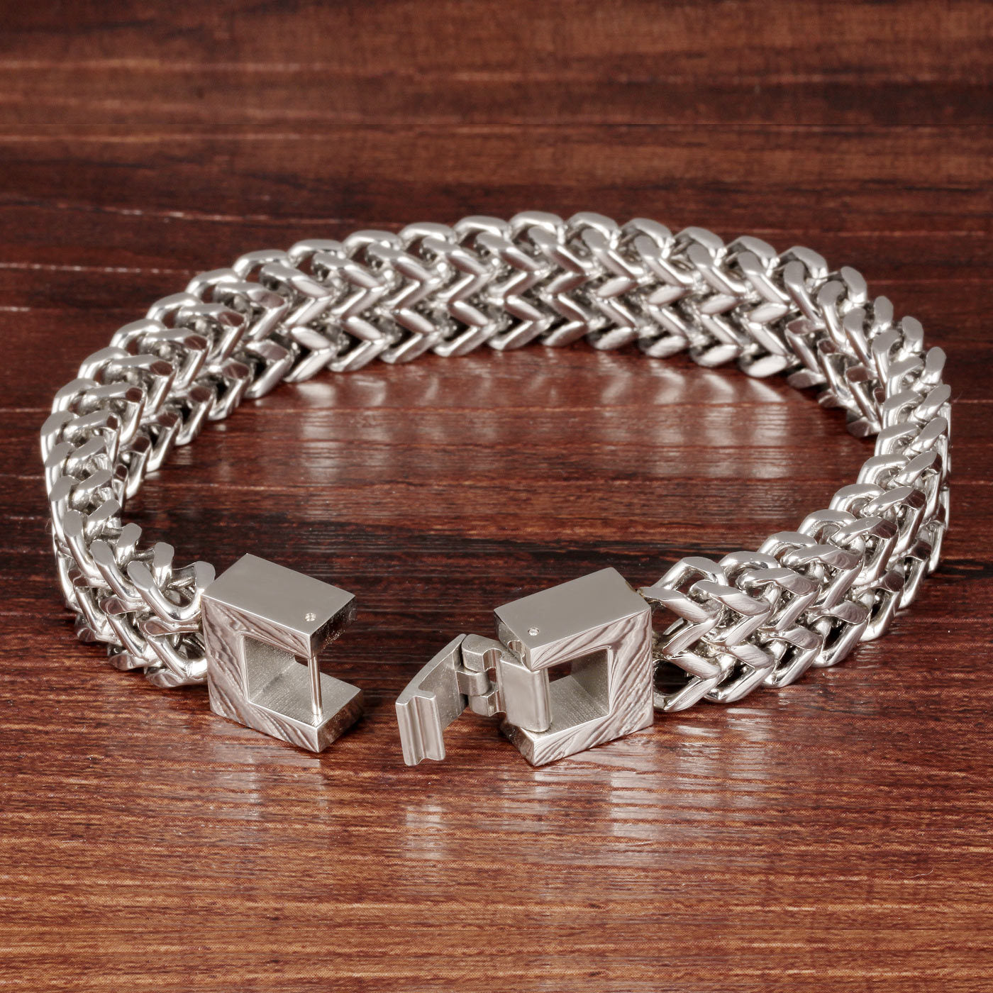 Pulseira em Aço Inoxidável