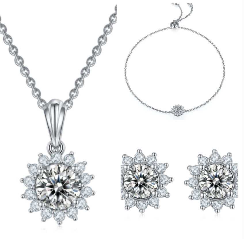 Conjunto de três peças em prata 925: colar, brinco e pulseira