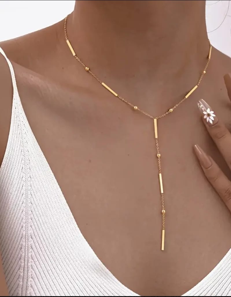 Colar traçado banhado a ouro 22k