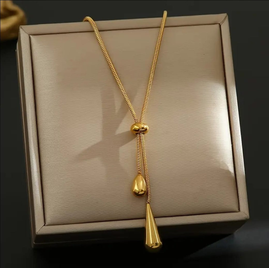 Colar pendente banhado a ouro 22k