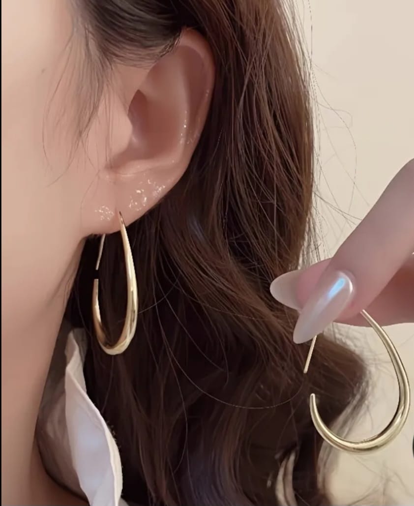 Argola gota aço inoxidavel banhado a ouro 18k