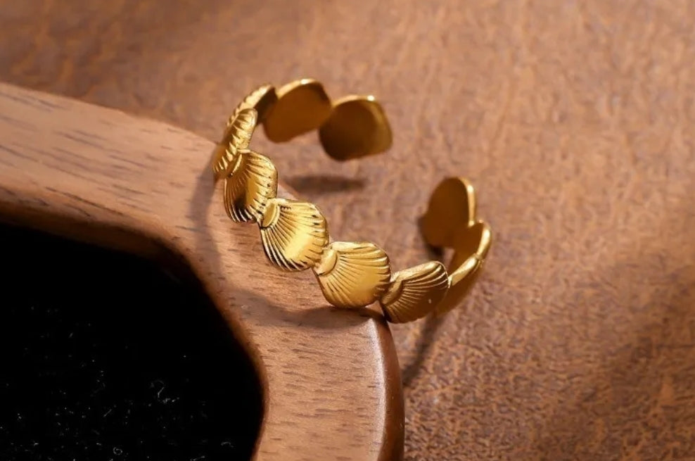 2 Anéis em aço inoxidável banhado a ouro 14k